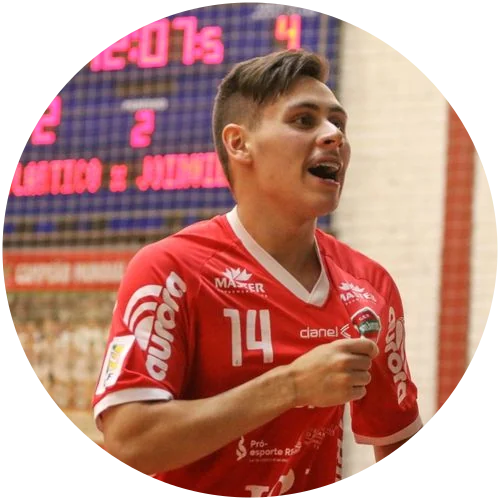 Maninho, ala destro, Palmas/PR
