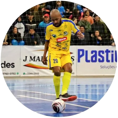 Marcelinho, ala canhoto, Prudentópolis